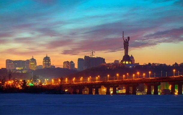 Експерти прогнозують можливі відімкнення електроенергії: що слід знати українцям