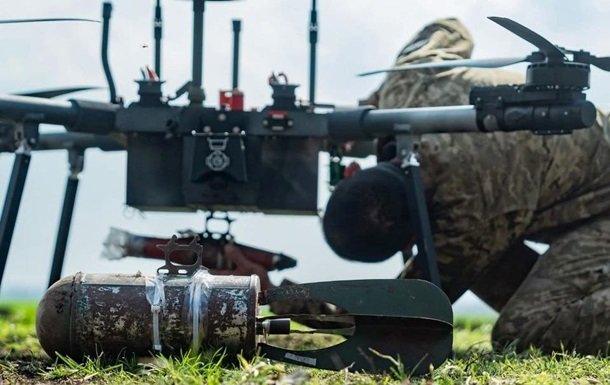 Генштаб: Російські війська атакували по 12 напрямках — останні дані