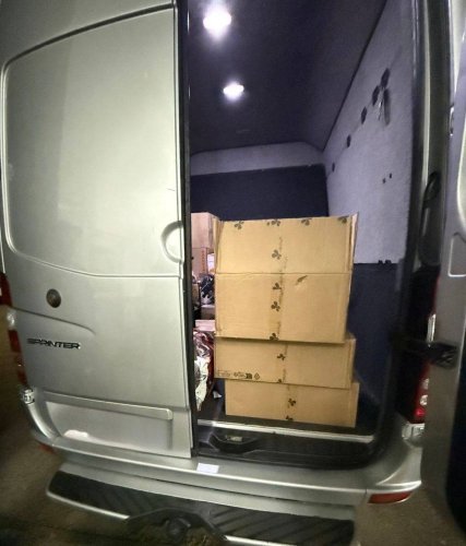 На Львівщині затримали контрабанду косметики на суму 1,1 млн грн