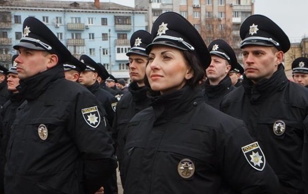 Поліцейські розпочнуть тренування за новою програмою на полігоні