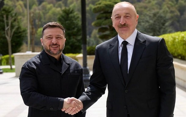 Президент Зеленський розпочав офіційний візит до Азербайджану