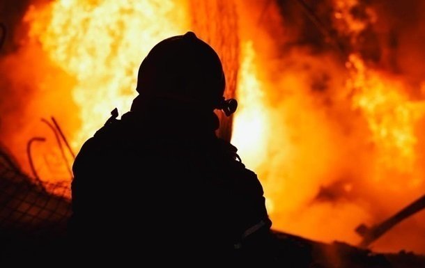Російські війська обстріляли Дніпро: у місті спалахнули пожежі