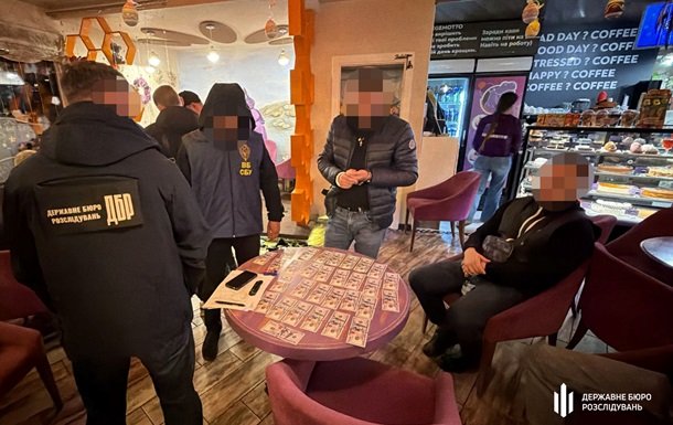 Розкрито схему підкупу посад у Військовій службі правопорядку на Одещині