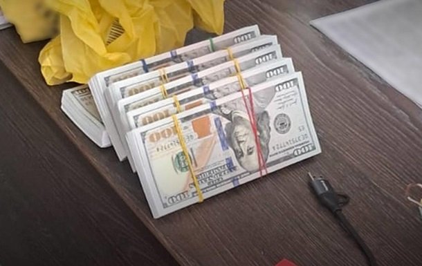 Співробітників СБУ затримано за вимагання хабара у підприємця