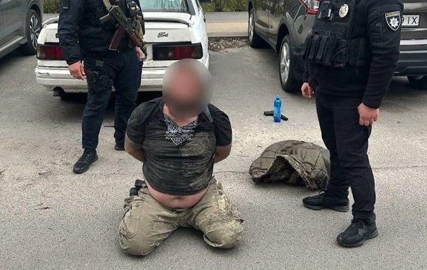 У Бучі п'яний чоловік відкрив стрілянину, правоохоронці затримали стрілка