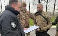 У Харківській області затримали дезертира, який незаконно продавав зброю з фронту