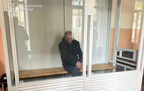 У Хмельницькій області суд розглядатиме справу чоловіка, обвинуваченого у насильстві над падчеркою