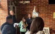 У Луцьку затримали жінку, яка намагалася продати 6-річного сина за 25 тисяч доларів