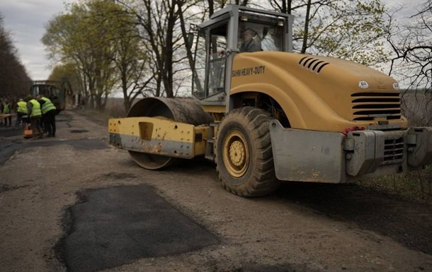 Уряд повідомив про рекордні темпи ремонту доріг