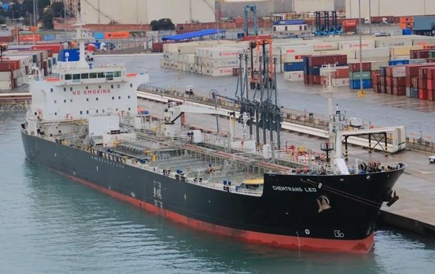 Військово-Морські Сили України завдали удару по танкеру поблизу Туапсе
