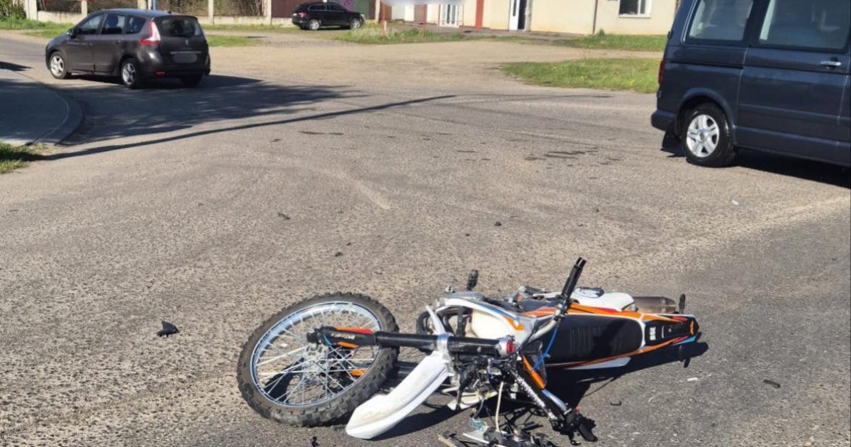 19-річний мотоцикліст постраждав у ДТП зі зіткненням з автомобілем у Стрию