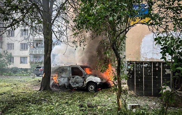 Атака Росії може тривати до завтрашнього обіду, — прогноз експертів