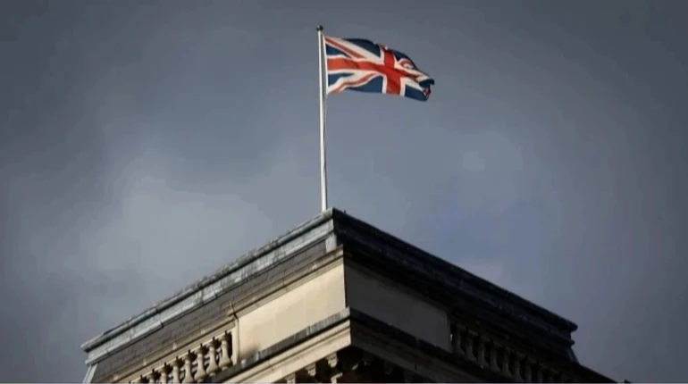 Британія відновила імпорт російського зрідженого газу та нафтопродуктів з Росії