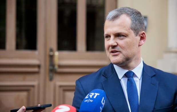 Експрем'єру Литви Палуцкасу пред'явили підозру в незаконному збагаченні
