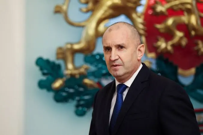 Експрезидент Болгарії, який підтримує Росію, отримав мандат на створення нового уряду