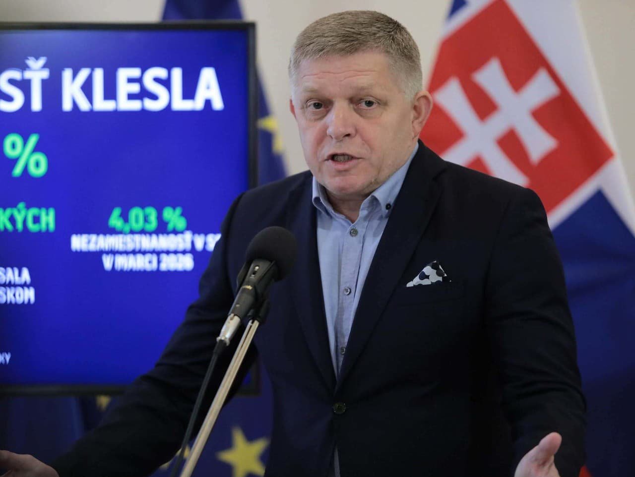 Фіцо висловився проти ініціативи Мерца щодо "асоційованого членства" України в ЄС