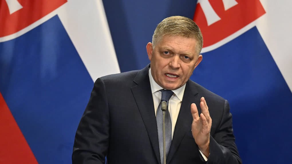 Фіцо закликав Зеленського до переговорів з Путіним після свого візиту до Москви