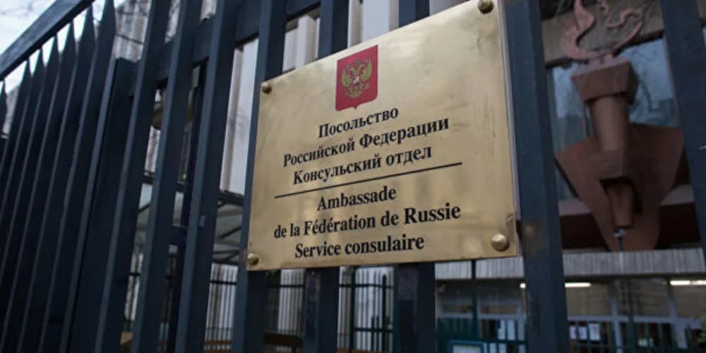 Франція викликала російського посла у зв'язку з погрозами цивільним українцям та дипломатам