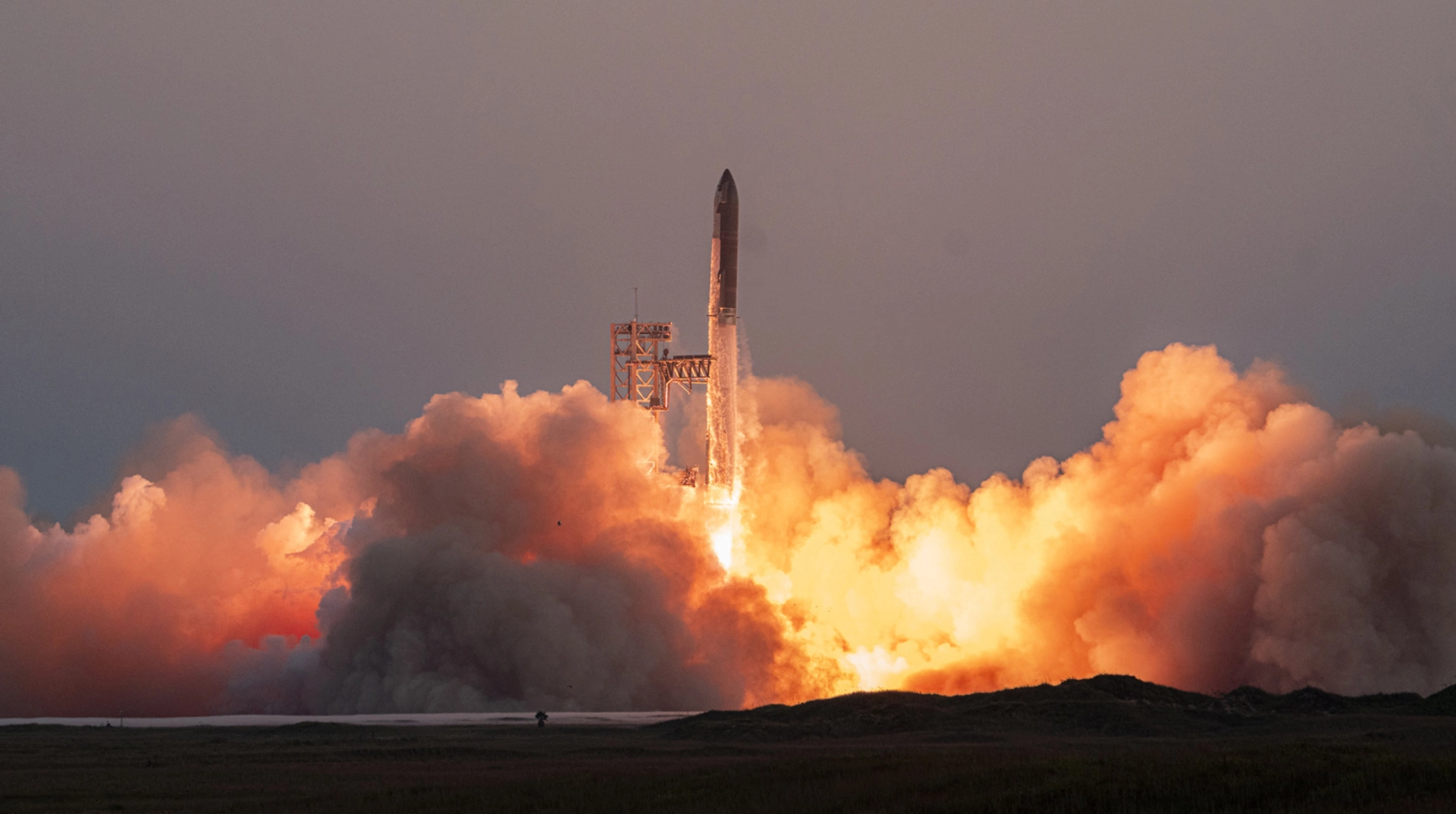 Google і SpaceX обговорюють можливість створення дата-центрів на орбіті Землі