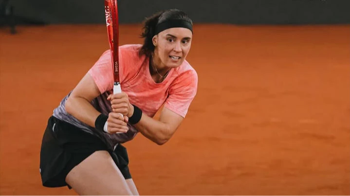 Калініна вилетіла з Ролан Гаррос після виграного першого сету з рахунком 6:0