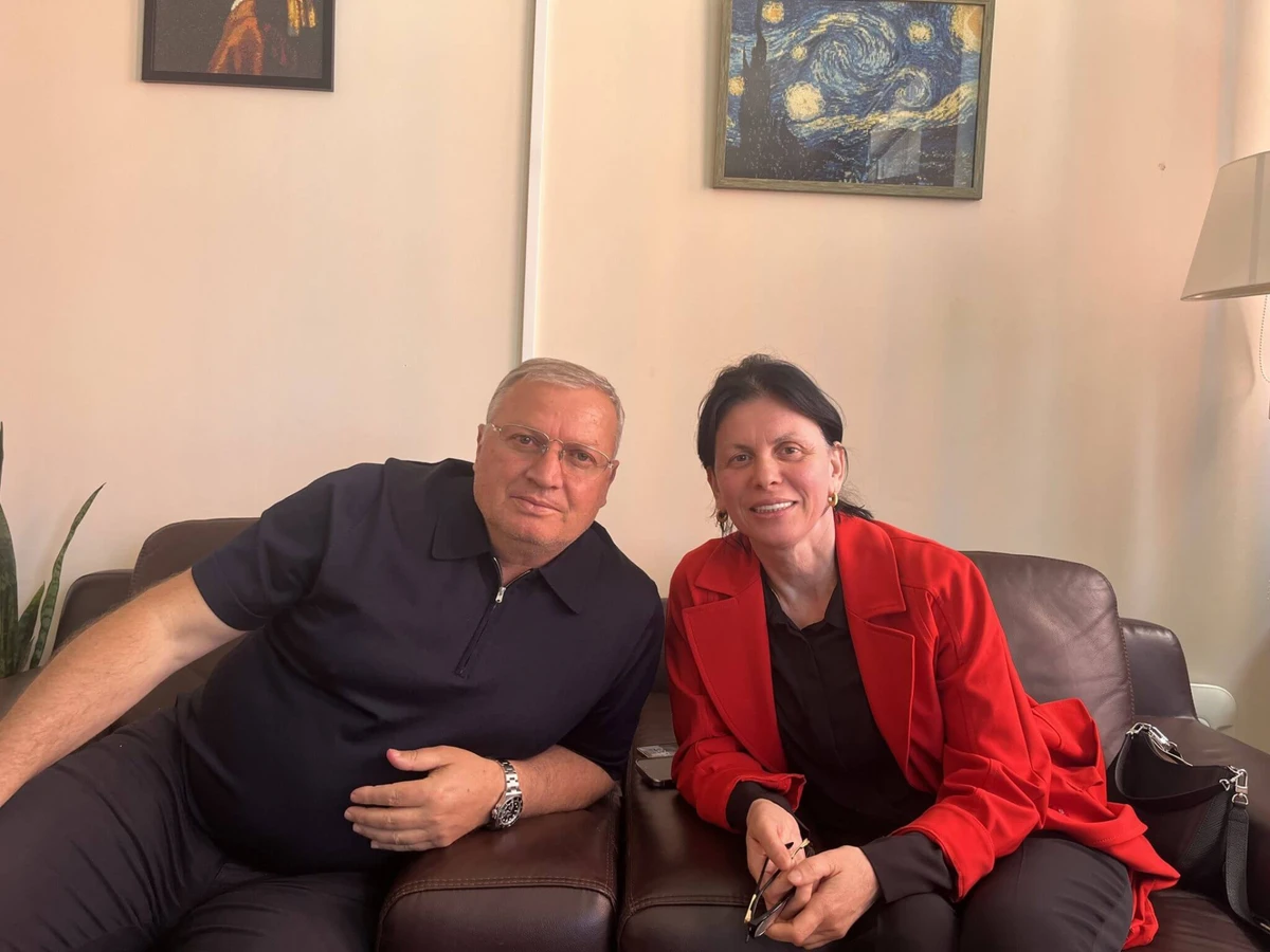 "Хвічі Кварацхелія: подорож з Тбілісі до Парижа та любов до Грузії"