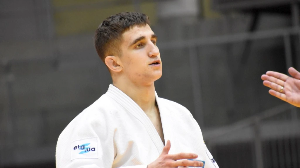 Колобов здобув першу медаль для України на турнірі Grand Slam в Астані, перемігши російського спортсмена