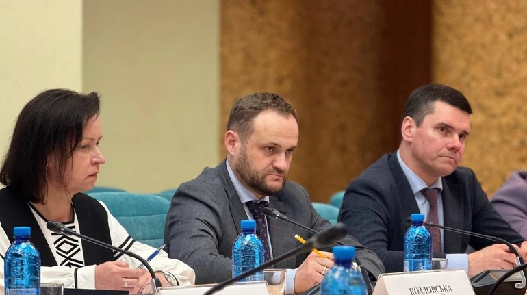 Кулеба повідомив про поступову підготовку Києва до опалювального сезону