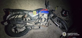 Львівщина: підліток і 31-річний чоловік отримали травми внаслідок мотоциклетної аварії