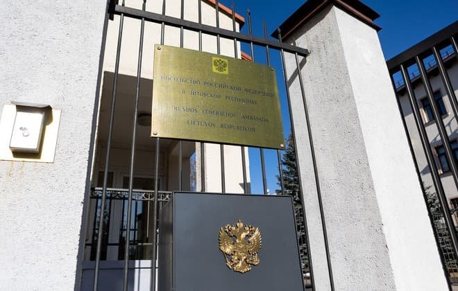 Литва протестує посольству РФ у зв'язку із залякуванням дипломатів у Києві