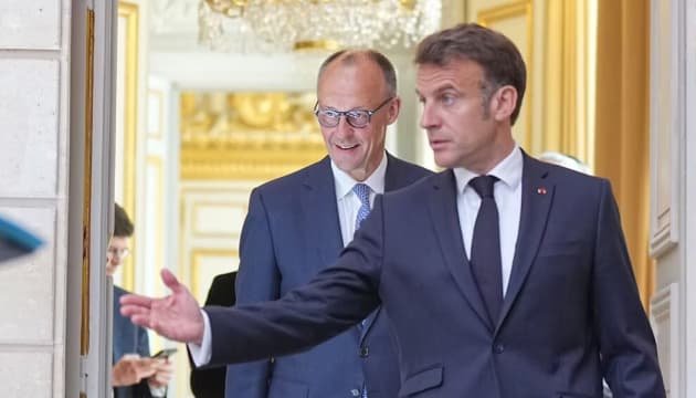 Мерц і Макрон засудили військові удари по Україні: висловили занепокоєння щодо агресії Росії