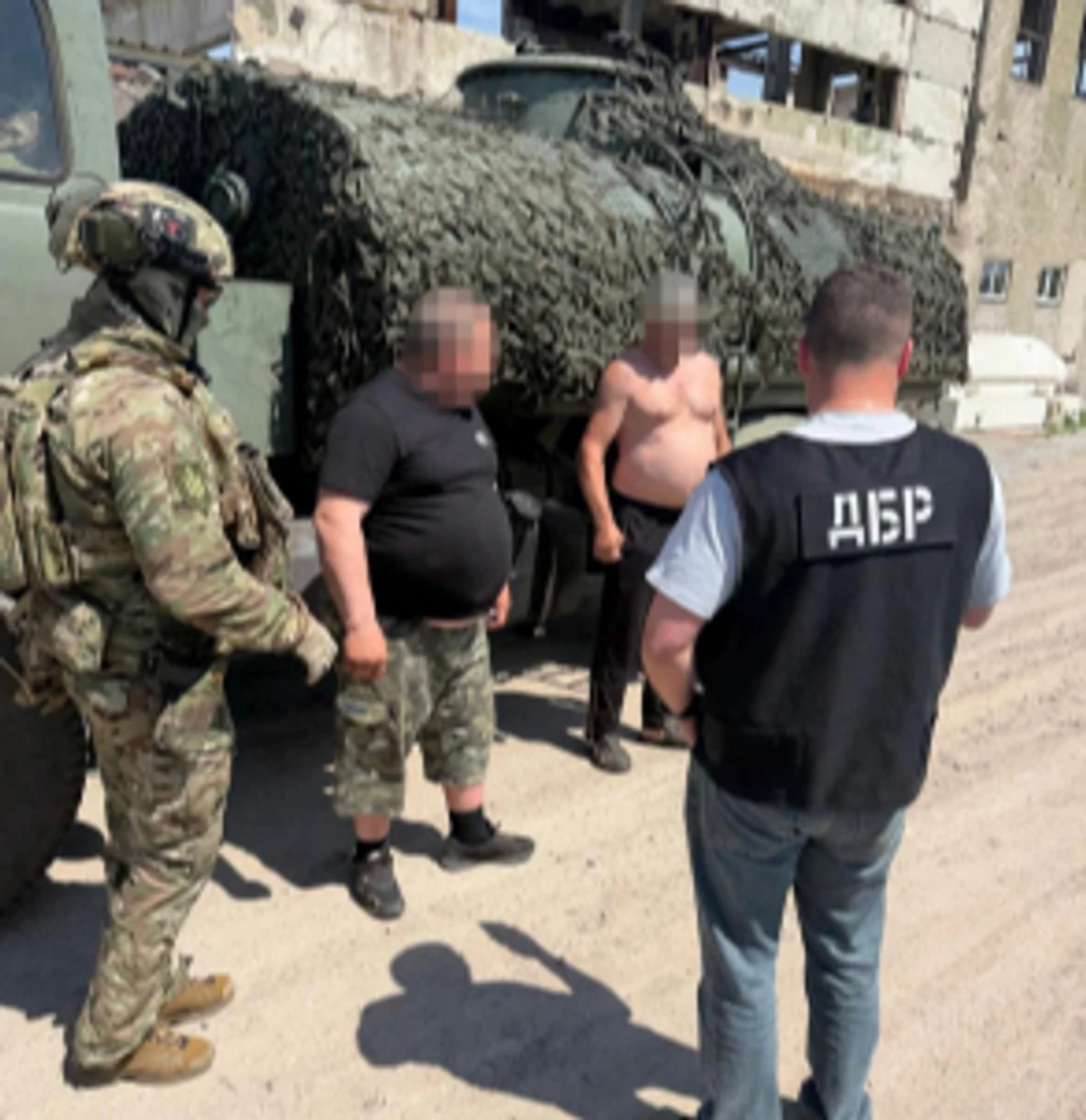 На Хмельниччині військовослужбовця підозрюють у незаконному продажу дизельного пального з військової частини