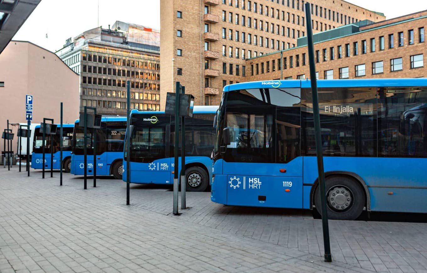 Повітряна тривога у Гельсінкі призвела до збоїв у роботі транспорту