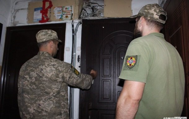 Правила проведення перевірок вдома: ТЦК роз’яснив свої повноваження