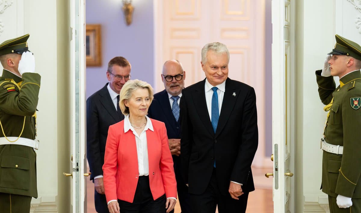 Президент Литви: Безпека повітряного простору країн Балтії під загрозою