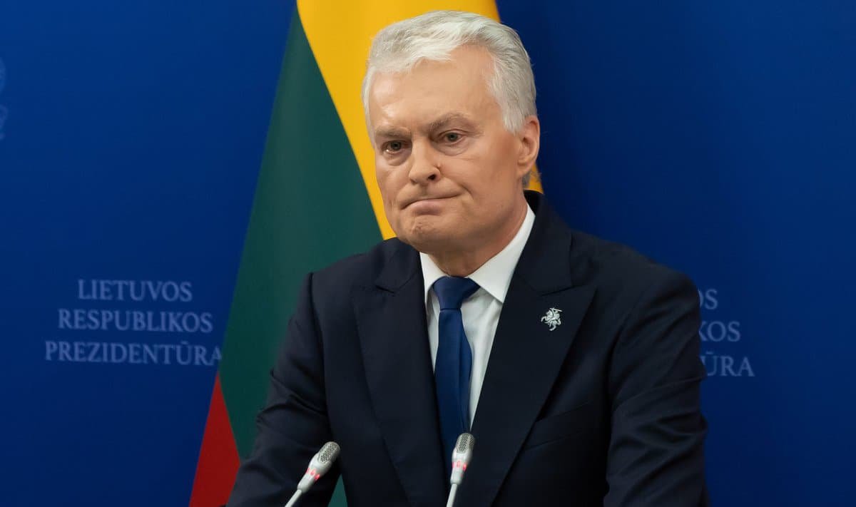 Президент Литви висловив занепокоєння з приводу зростання цін на військову техніку