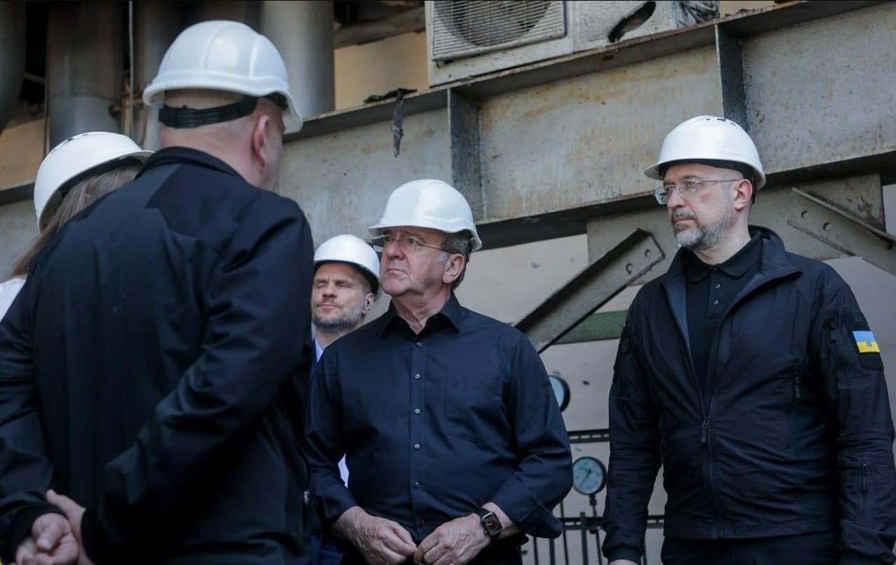 Шмигаль ознайомив Пісторіуса з пошкодженим енергооб'єктом у Києві