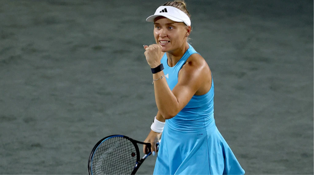 Стародубцева впевнено пробилася до чвертьфіналу WTA турніру в Парижі