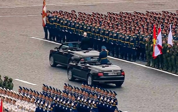 Сибіга: Україну закликали утриматися від ударів по Росії 9 травня
