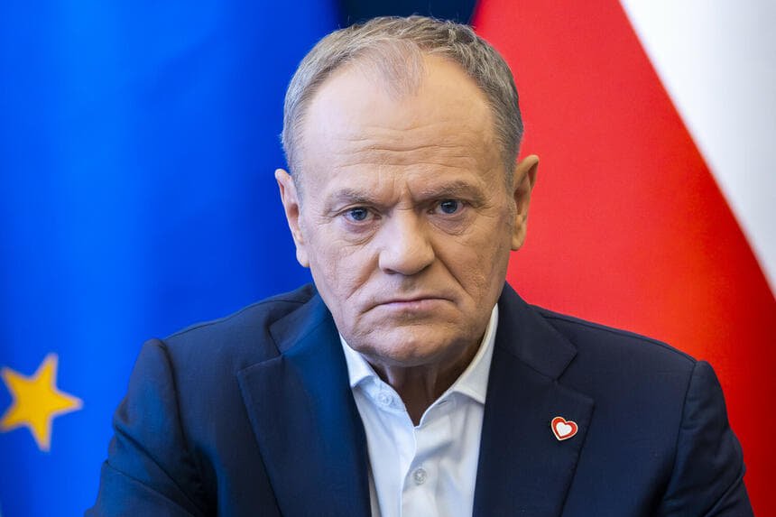 Туск закликає до трансатлантичної єдності у зв'язку з призупиненням відправки військ США до Польщі