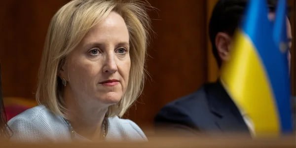 Тимчасова повірена у справах США в Україні розпочала візит до Києва
