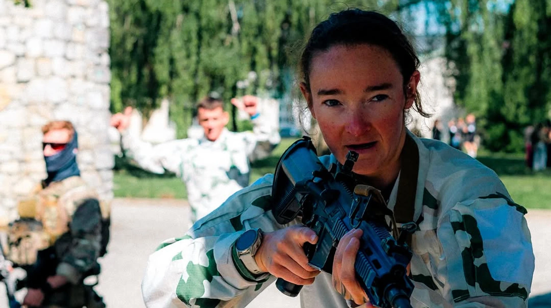 Титулована українська біатлоністка визнана французькою армією за досягнення у спорті