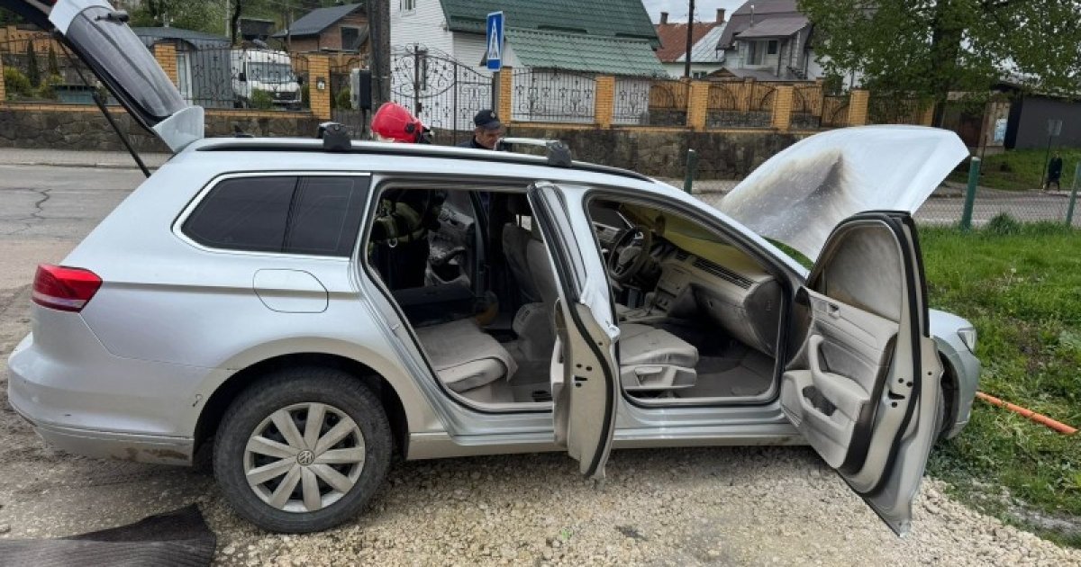 У Дрогобичі 50-річний чоловік підпалив машину колишньої дружини