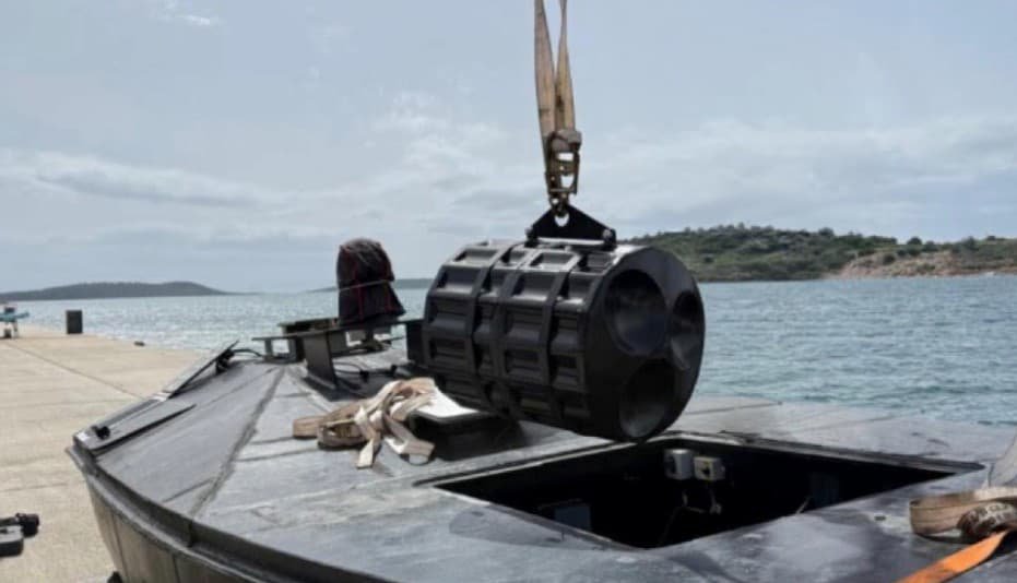 У Греції вважають, що морський дрон з України збився з курсу через технічні проблеми