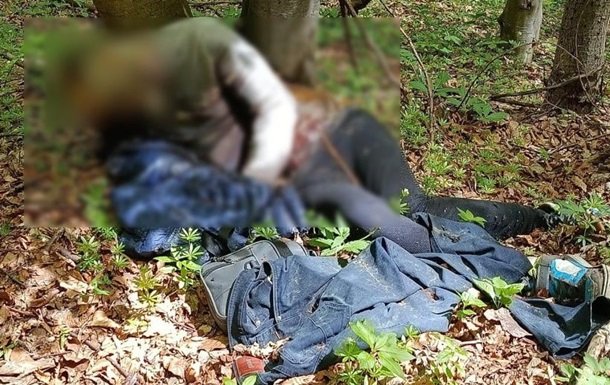 У Київській області виявлено тіло чоловіка у лісі поблизу румунського кордону