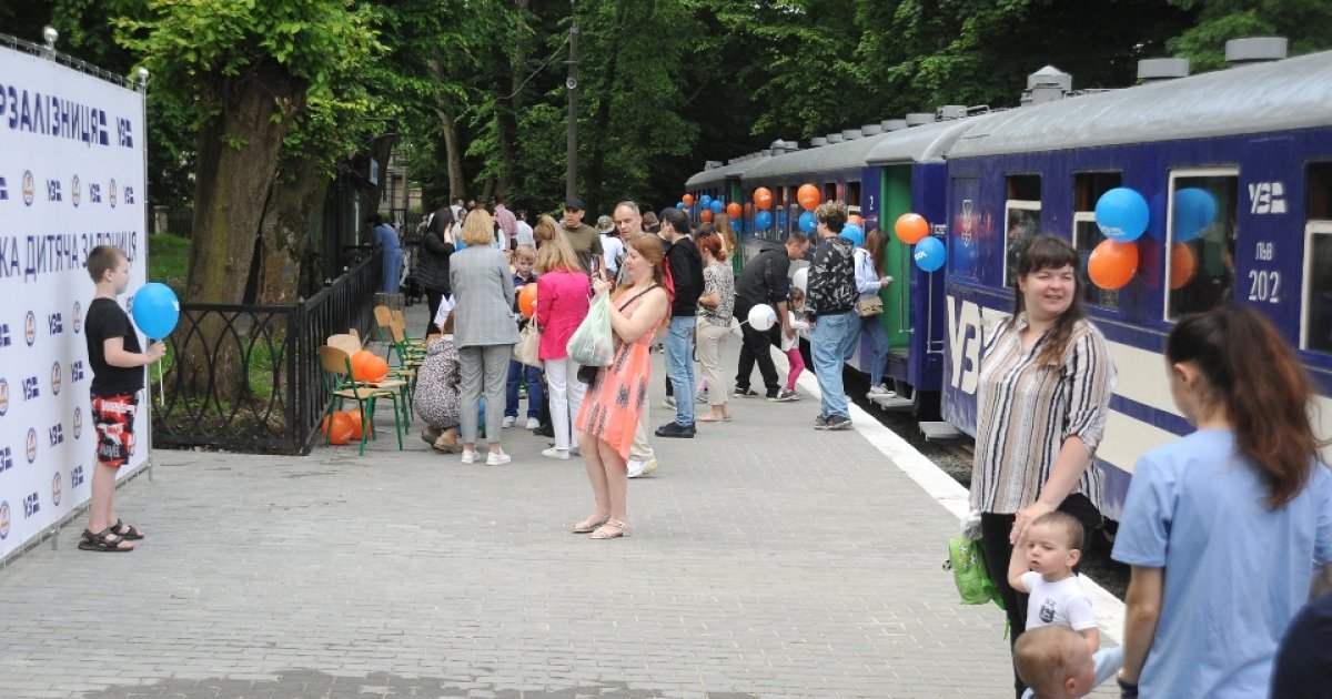 У Львові розпочався новий сезон подорожей дитячої залізниці