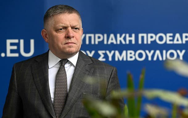 У парламенті Словаччини підготували резолюцію, що засуджує візит Фіцо до Москви
