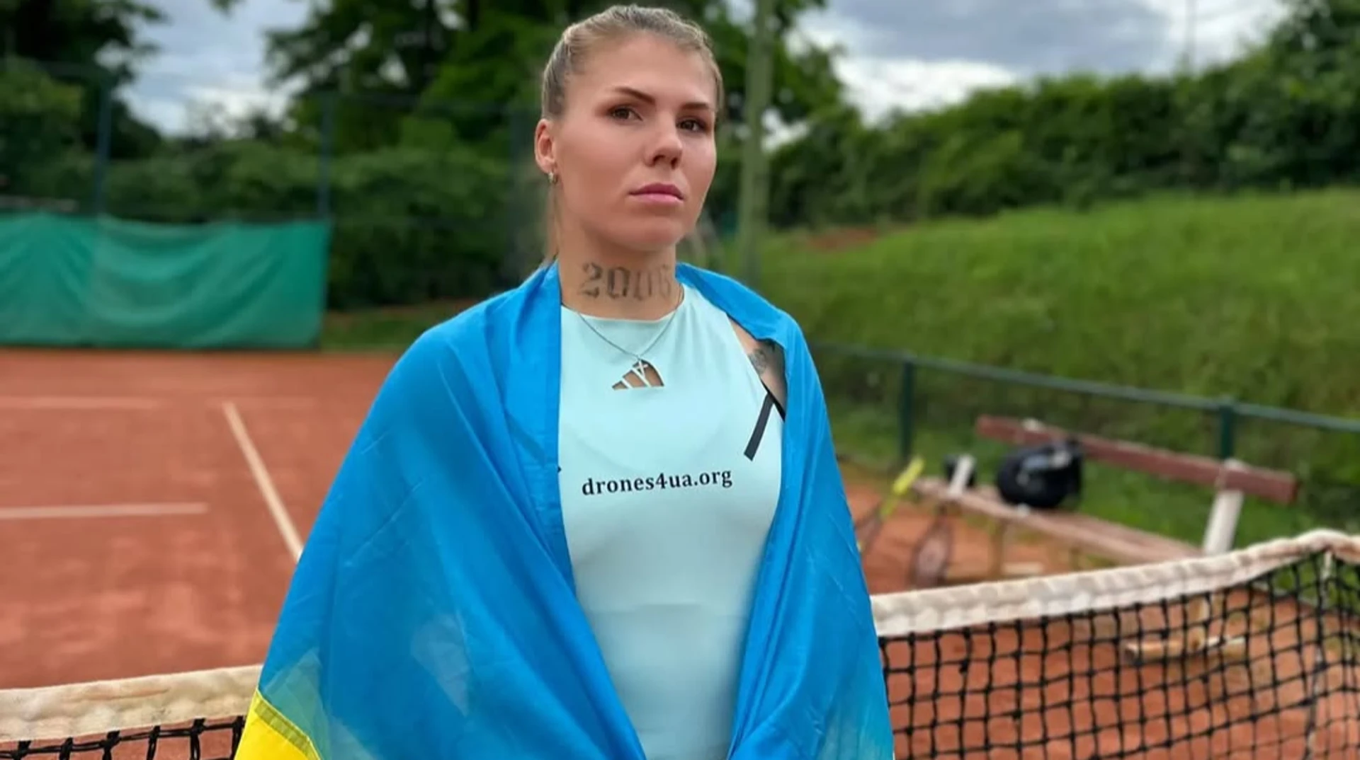 Українська тенісистка О здобула три титули WTA та збирає кошти на дрони для ЗСУ після зміни громадянства