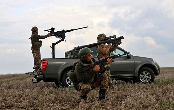 Українські сили ППО успішно збили п’ять з семи російських ракет