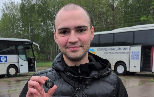 В результаті обміну полоненими Україні повернулися 20 бійців полку «Азов»