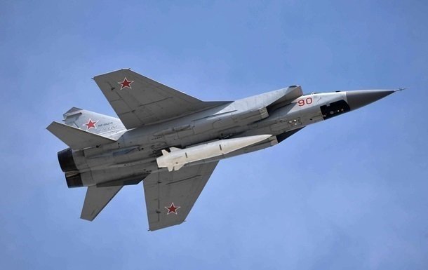 В Україні оголосили повітряну тривогу у зв'язку зі злетом МіГ-31К